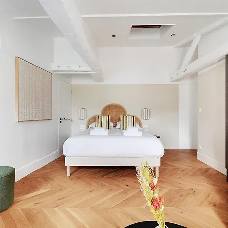 Refined - 2p - Opera Garnier * Paris